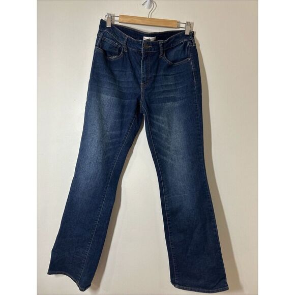 SO Women's Low Rise Distressed Bootcut Jeans Size 13/31W - Picture 1 of 5